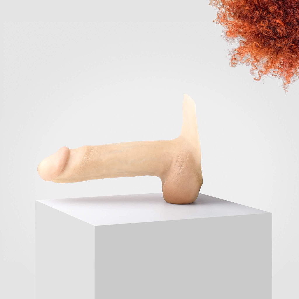 Emisil ER12 | Large Realistic FTM Pack & Play Model